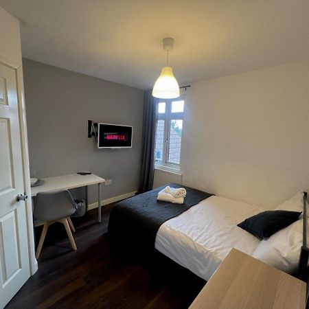 Deluxe Ensuite Double Room With Ensuite Coventry Exteriér fotografie